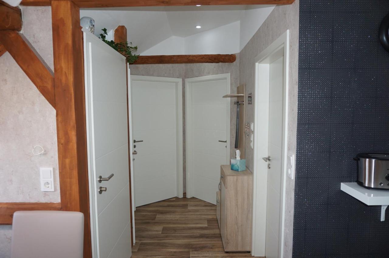 Aussergewoehnliche Dachgeschosswohnung Königslutter am Elm Exterior foto